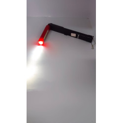 LINTERNA LED DE EMERGENCIA  3 PILAS AAA IRM10447